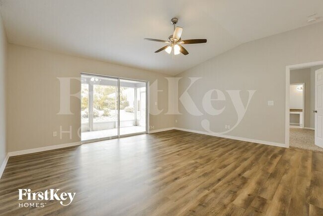 Building Photo - 699 Shawsbury Way