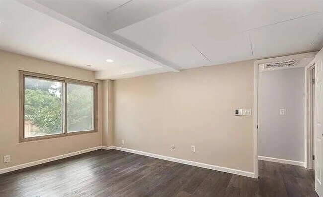 Building Photo - 2640 Worden St