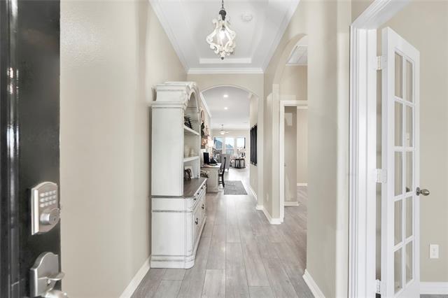 Building Photo - 16601 Lincoln Park Ln