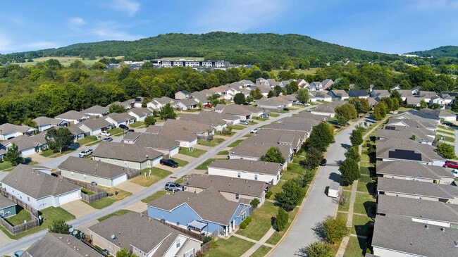 Building Photo - 4522 W Sweetgum Ln