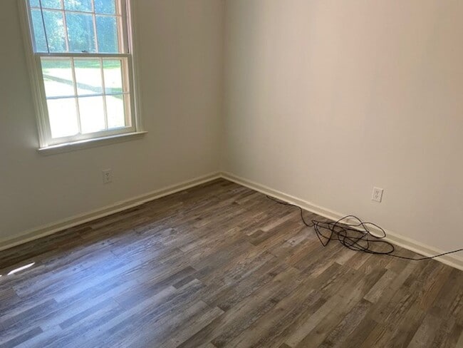 Building Photo - 2 Bedroom House on Corner Lot - Nash County