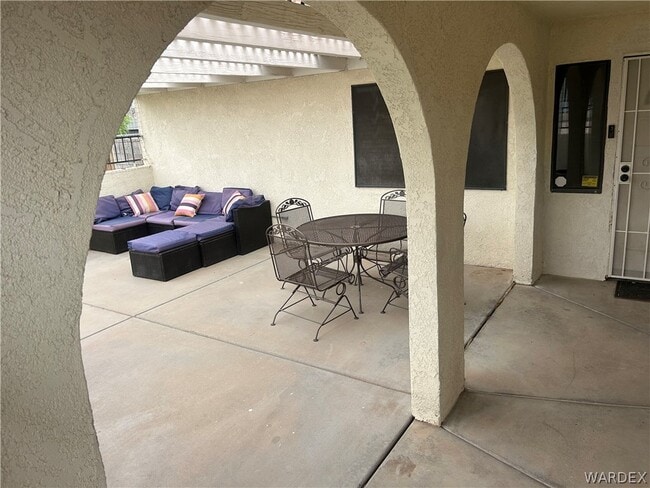 Building Photo - 7098 Kaiser Dr