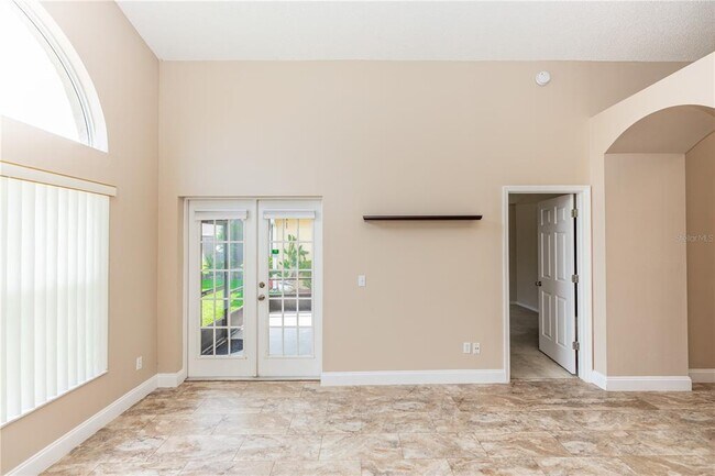 Building Photo - 128 Brushcreek Dr
