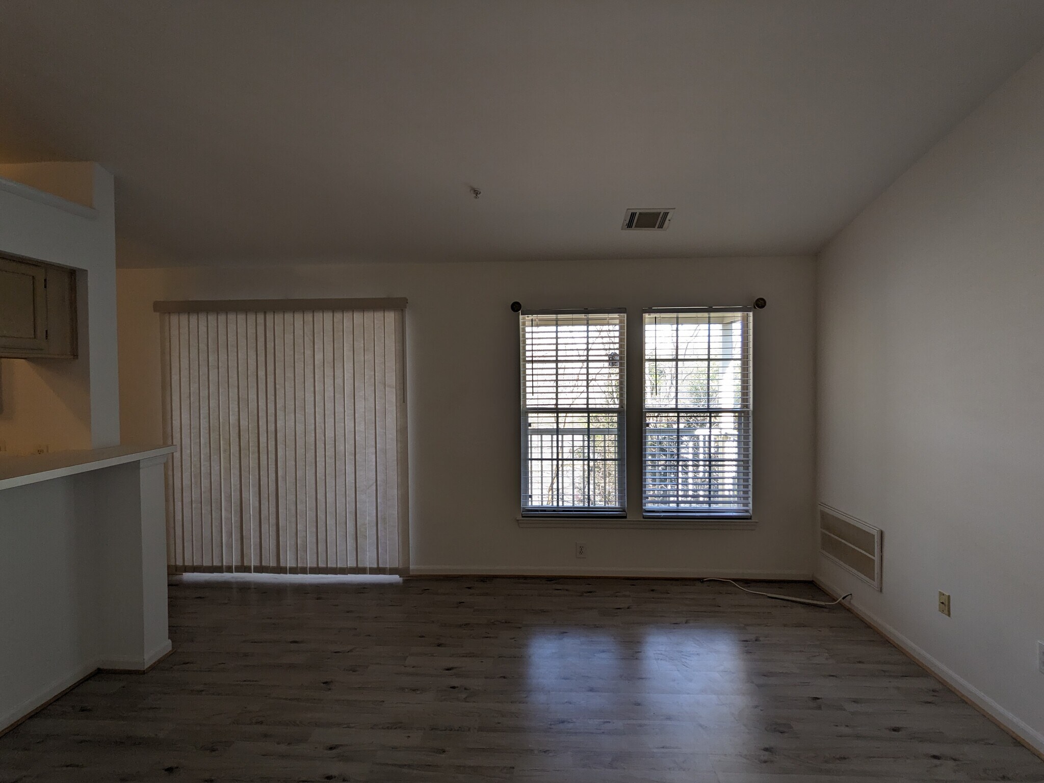 Building Photo - 13101 Briarcliff Ter