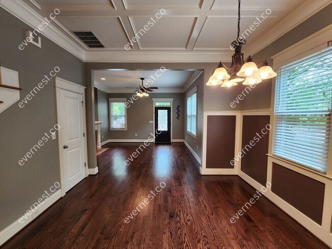 Building Photo - 219 Randolph St NE