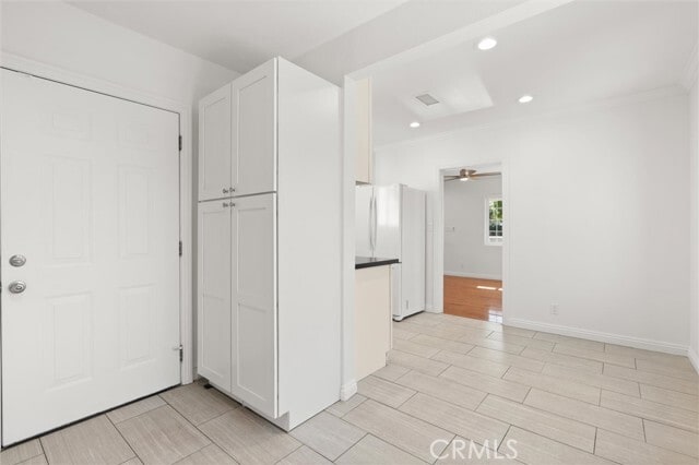 Building Photo - 3367 W 152nd St