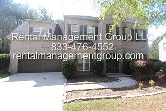 Building Photo - Large 4 Bedroom 2.5 Bath Trussville Home F...