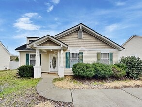 Building Photo - 105 Peterborough Dr