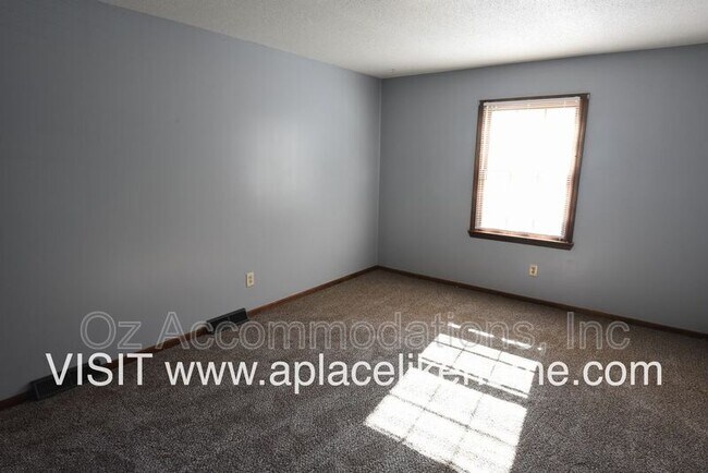 Building Photo - 8608 55th Terrace