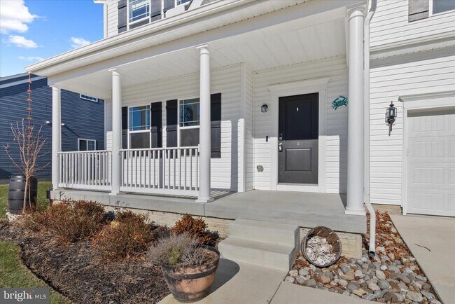 Building Photo - 5559 Trafalgar Cir