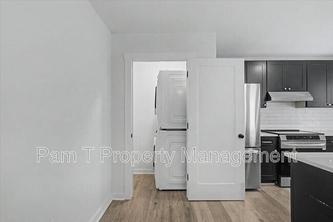 Building Photo - 201 A W 37th St