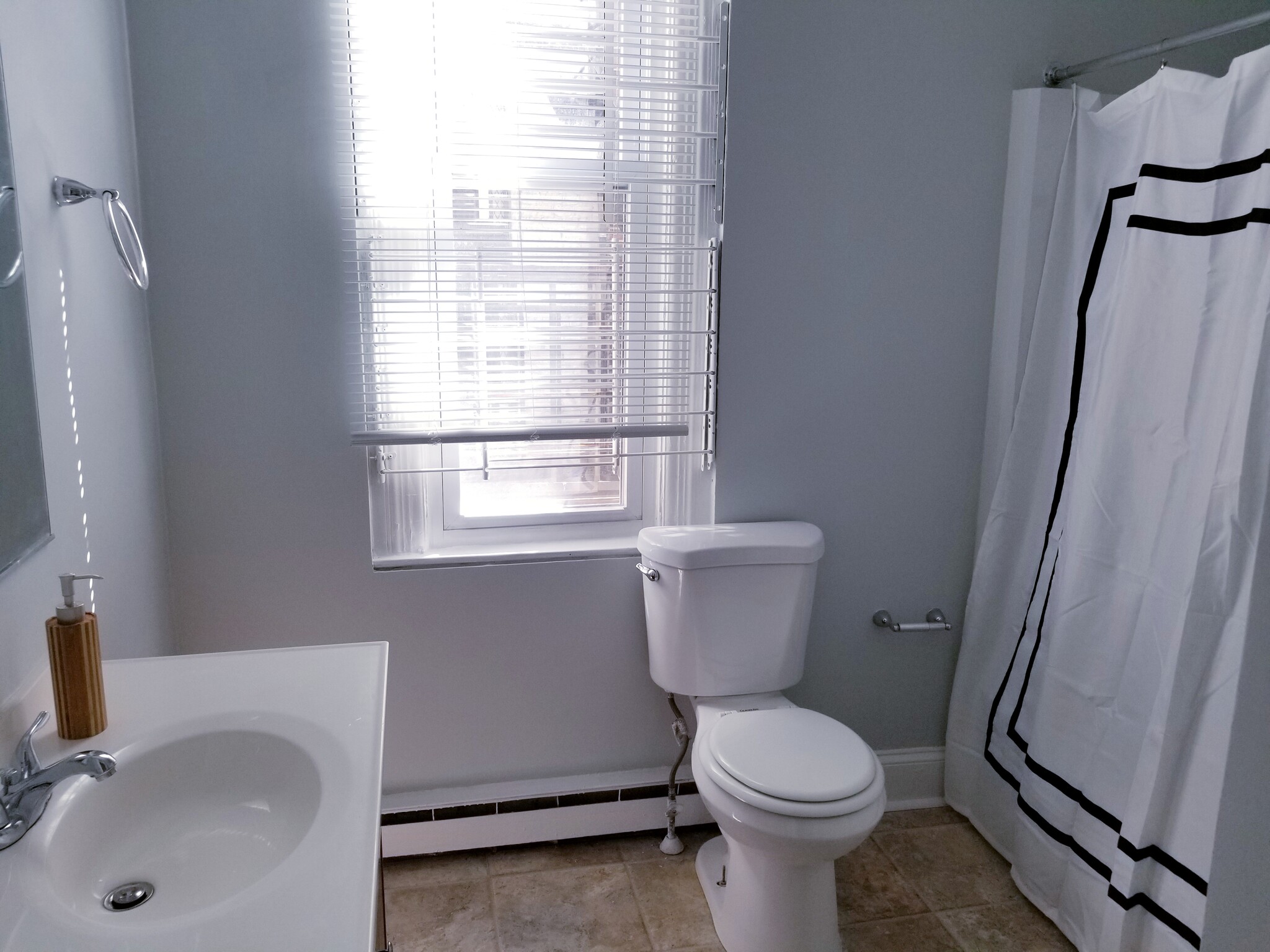 Bathroom. Get Clean! (Unit 2) - 211 E Biddle St