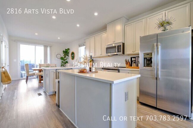 Building Photo - 2816 Arts Vista Blvd