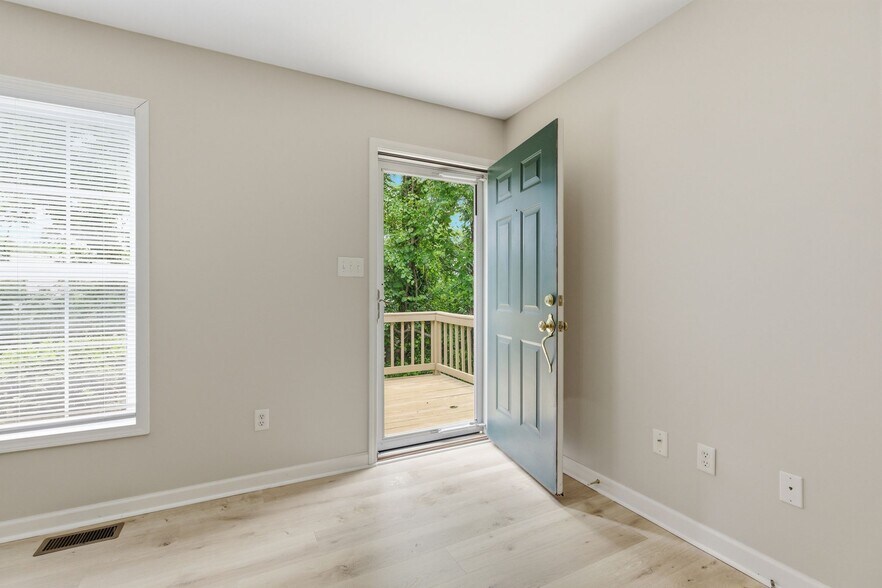 Building Photo - 2642 Hibbitts Rd