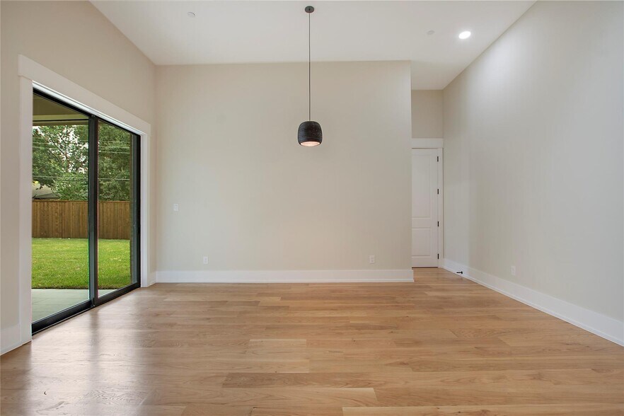 Building Photo - 4208 Allencrest Ln