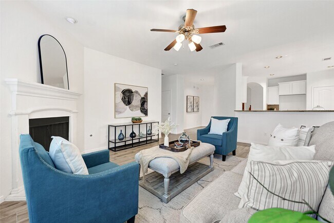 Building Photo - 31 Hearthwick Rd