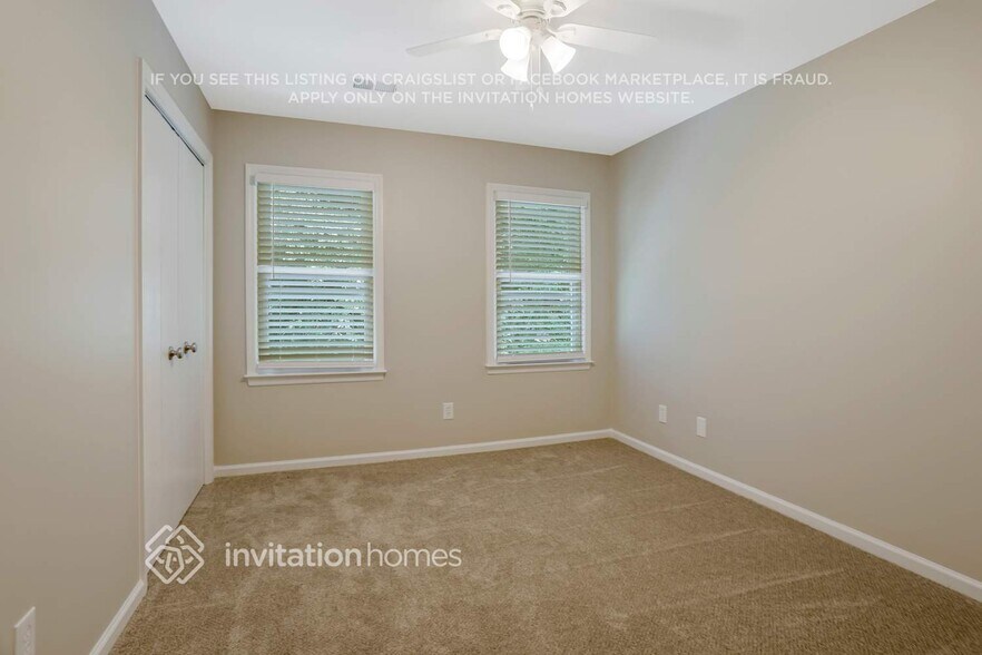 Building Photo - 3904 Vinyard Way NW