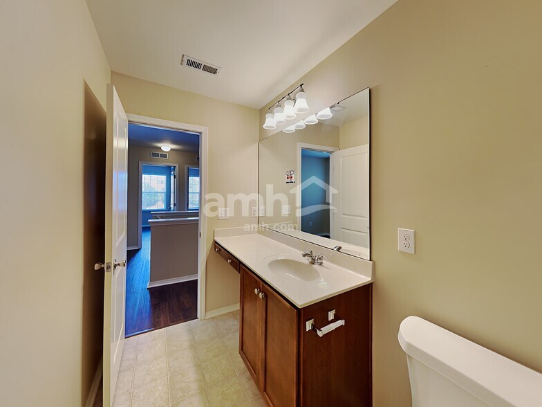 Building Photo - 253 Averasboro Dr