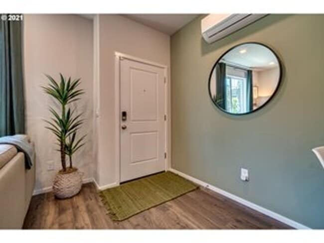 Building Photo - ** $500 off first months rent!! **  3 Bed ...