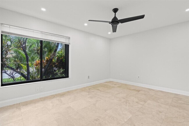 Building Photo - 9148 SW 129th Ln