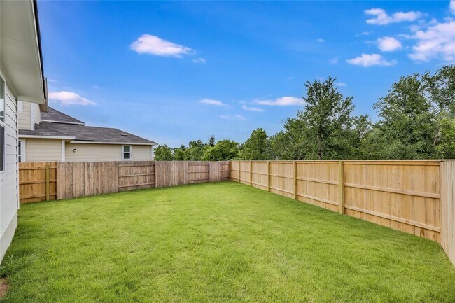 Building Photo - 2617 Paragon Fox Dr