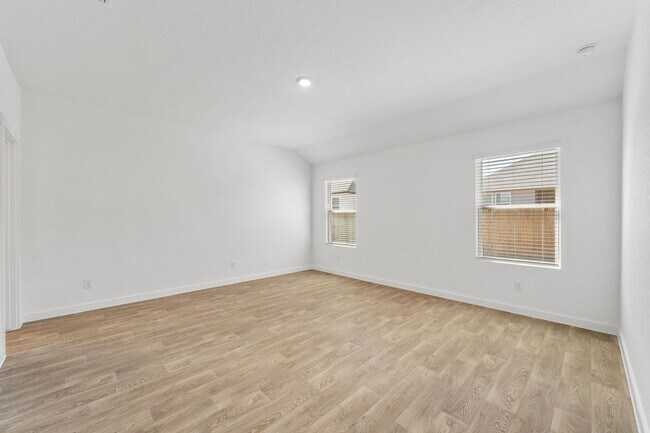 Building Photo - Luxurious 4 BR / 2 BA with THREE-CAR GARAGE - 2314 SF - Harmony Hills, Fredericksburg!