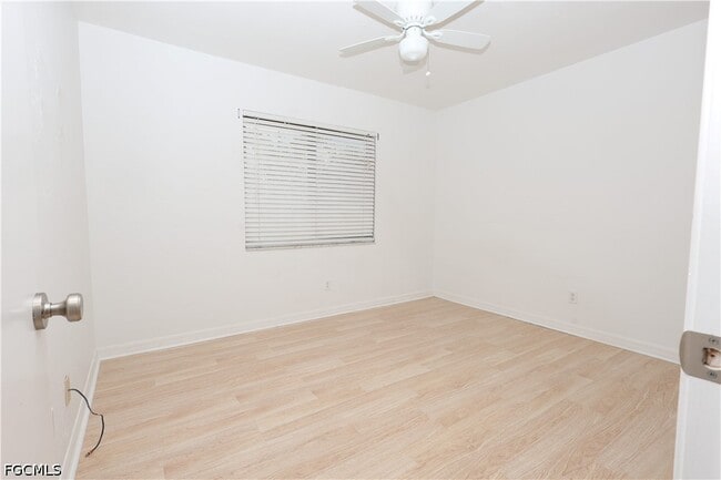 Building Photo - 26510 Southern Pines Dr
