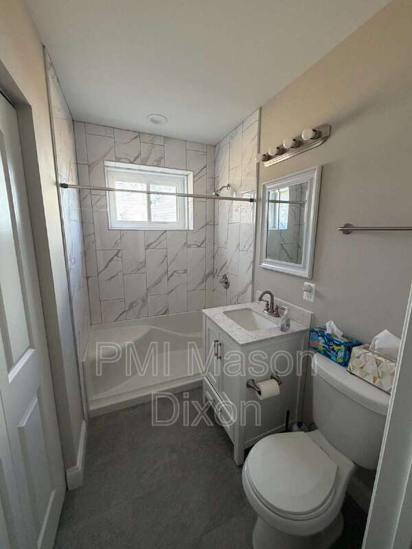 Building Photo - 330 Compton Ave