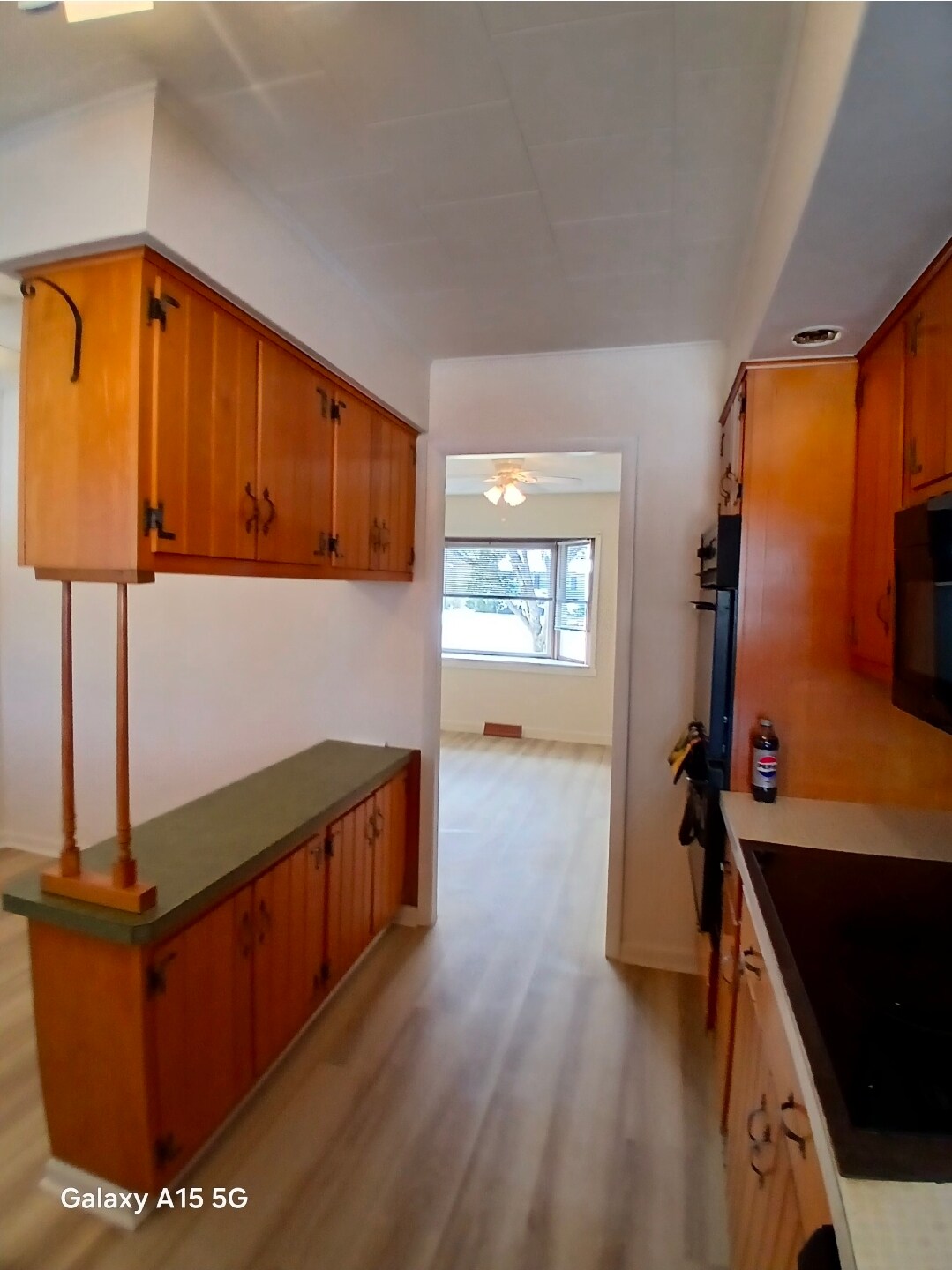 Building Photo - 304 Marshall St