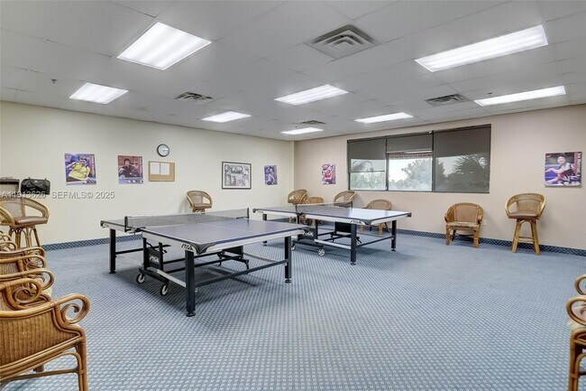 Building Photo - 8900 Washington St