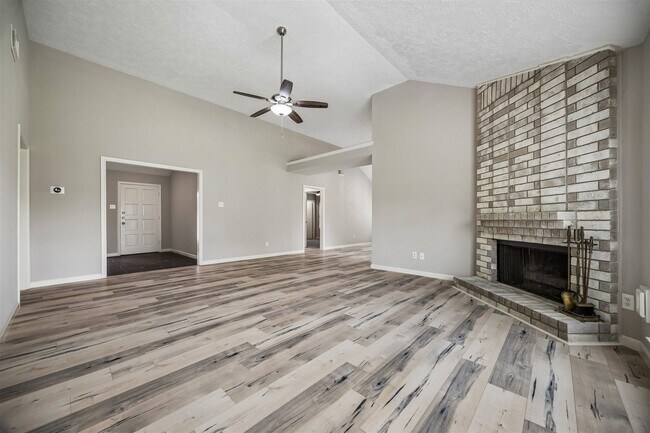 Building Photo - 2414 Chelston Ct