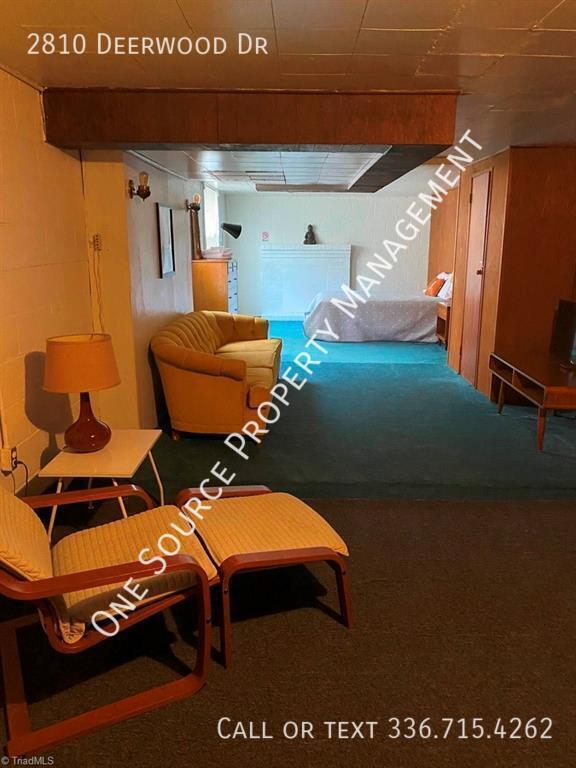 Building Photo - 2810 Deerwood Dr