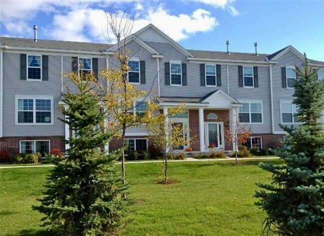 Building Photo - 5085 French Dr N