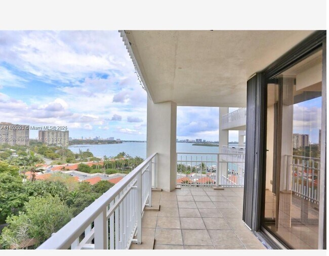 Primary Photo - 4000 Towerside Terrace