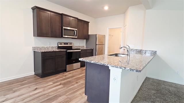 Building Photo - 744 Keeneland Dr