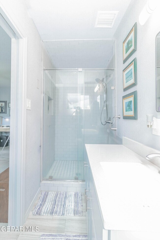 Building Photo - 3417 Aberdeen St