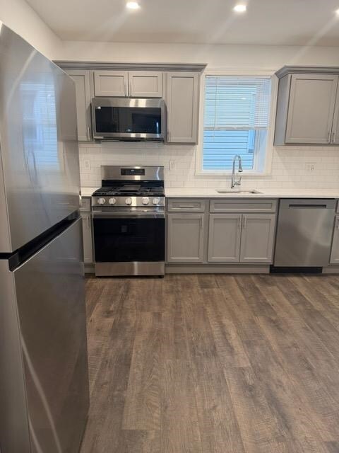 Building Photo - 48 Hancox Ave