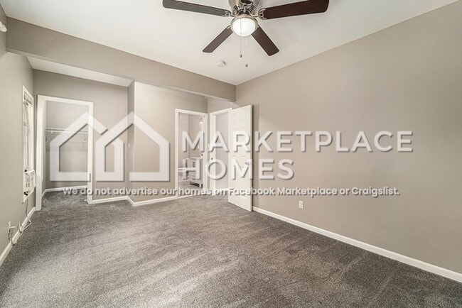 Building Photo - 242 Englewood St