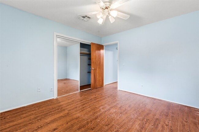 Building Photo - 8203 Braes River Dr