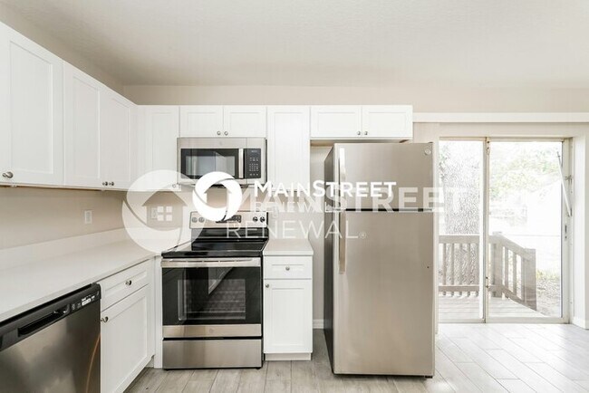 Building Photo - 3 Bedroom Pet-Friendly Home in St Petersburg, FL with Main Street Renewal