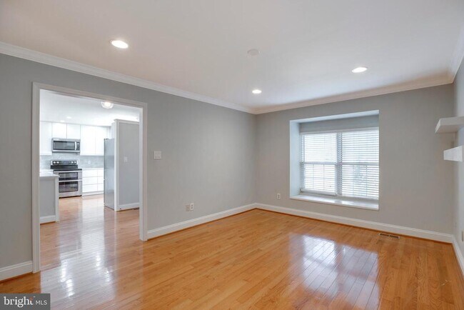 Building Photo - 5610 Gosling Ct