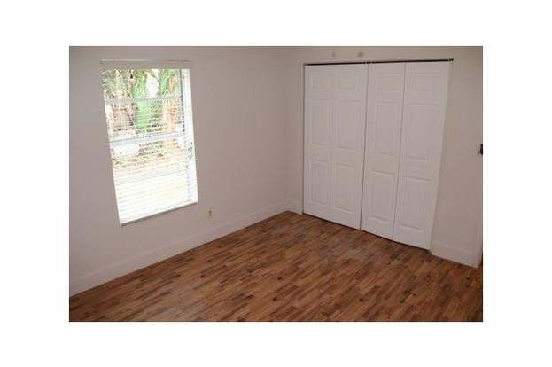 Building Photo - 1406 Arpeika St
