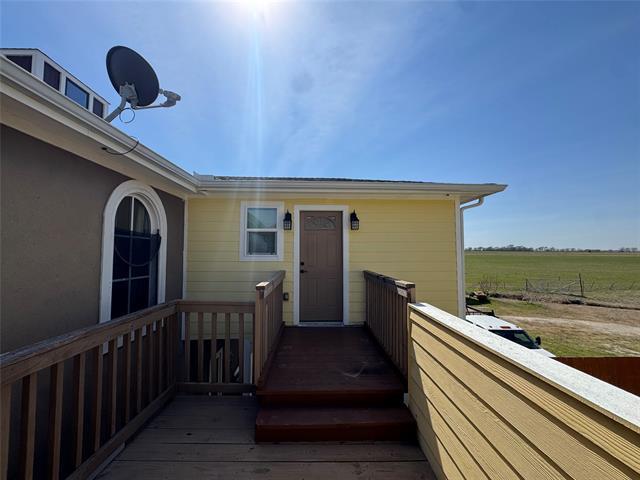 Building Photo - 5016 I-35