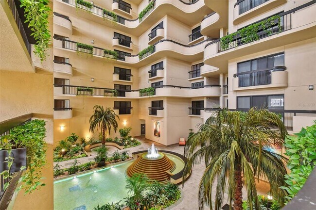 Building Photo - 2413 Bayshore Blvd