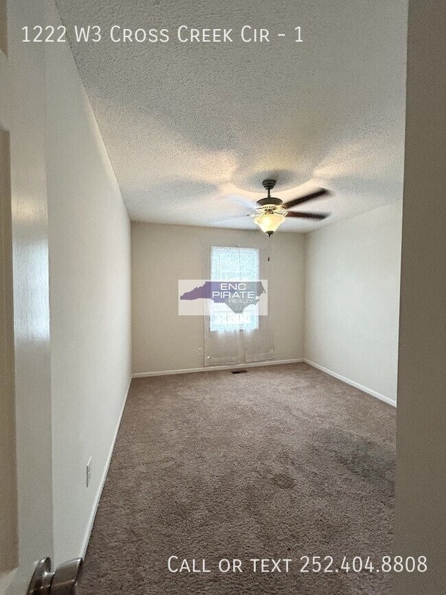 Building Photo - 1222-12W3 Cross Creek Cir