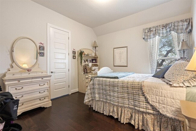 Building Photo - 8500 Echo Shore Cove