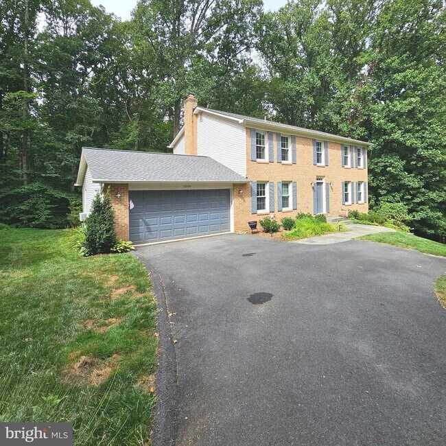 Building Photo - 6004 Station View Ct