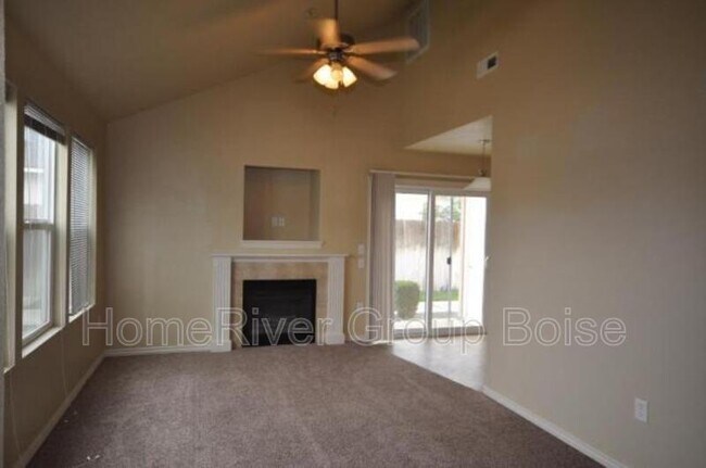 Building Photo - 4013 Washington Ave