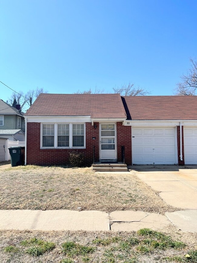 Building Photo - 7-11 S Cleveland St