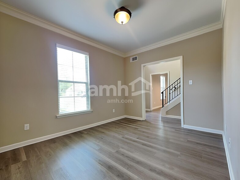 Building Photo - 4616 Wedge Hill Dr